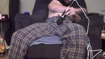 Bigman1947  16-10-2021 video kitty